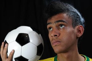 开云·体育官网APP下载-凯尔特人防守端改进显著，保持领先优势，凯尔特人控球后卫是谁